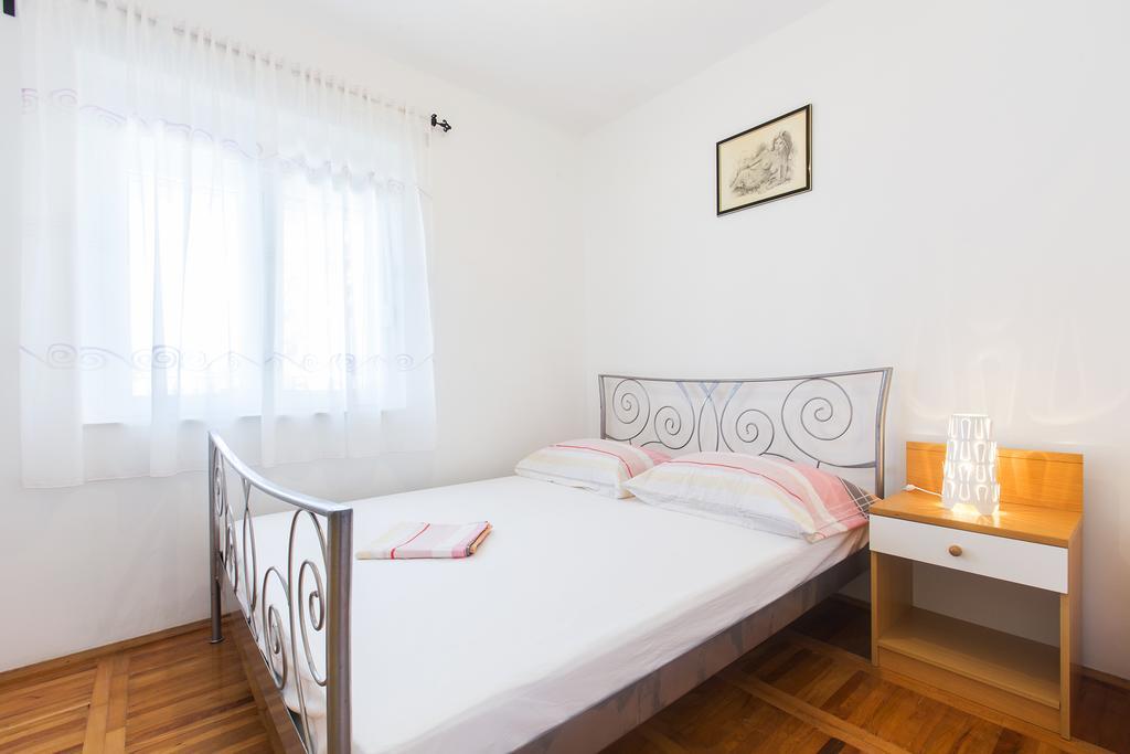 San Apartments Slatine Kültér fotó